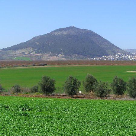 Villa Noach Batavor à Kefar Kish Extérieur photo