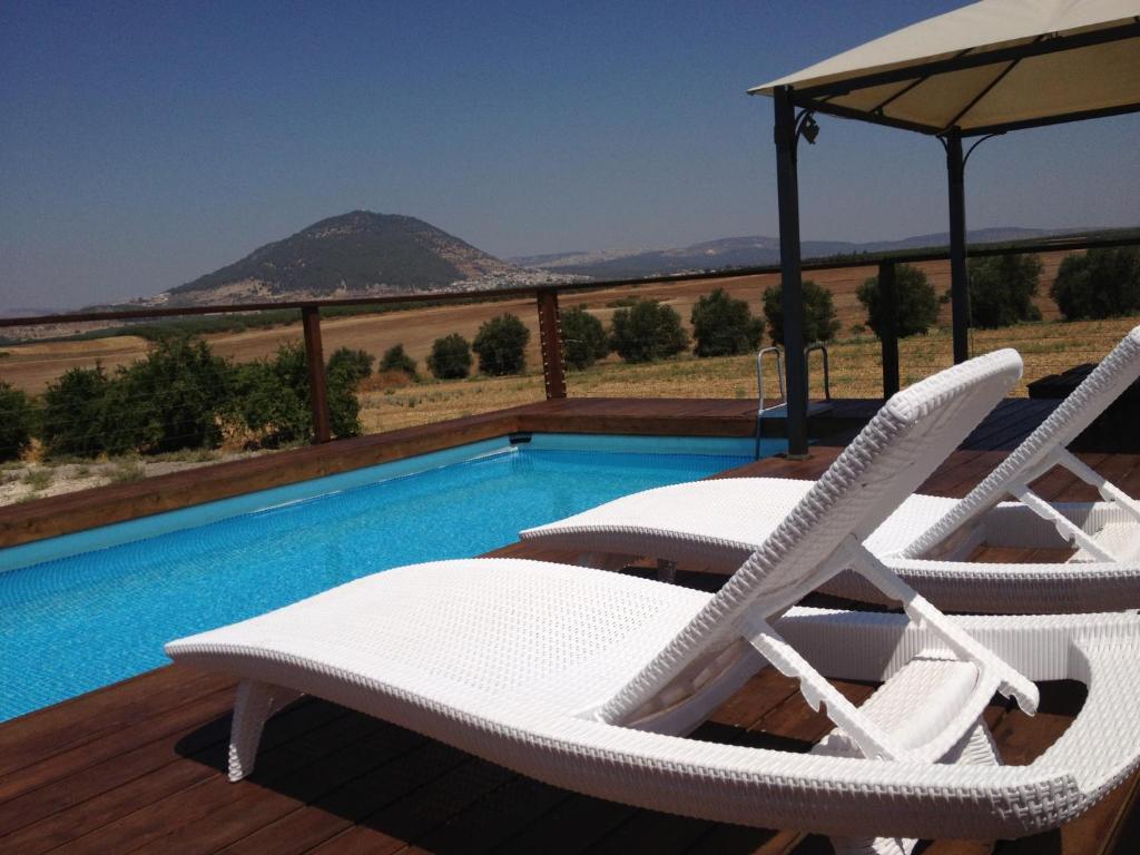 Villa Noach Batavor à Kefar Kish Extérieur photo